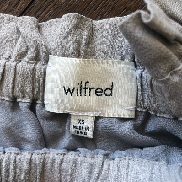 EUC Wilfred Montrouge shorts sz XS - Picture 3 of 5